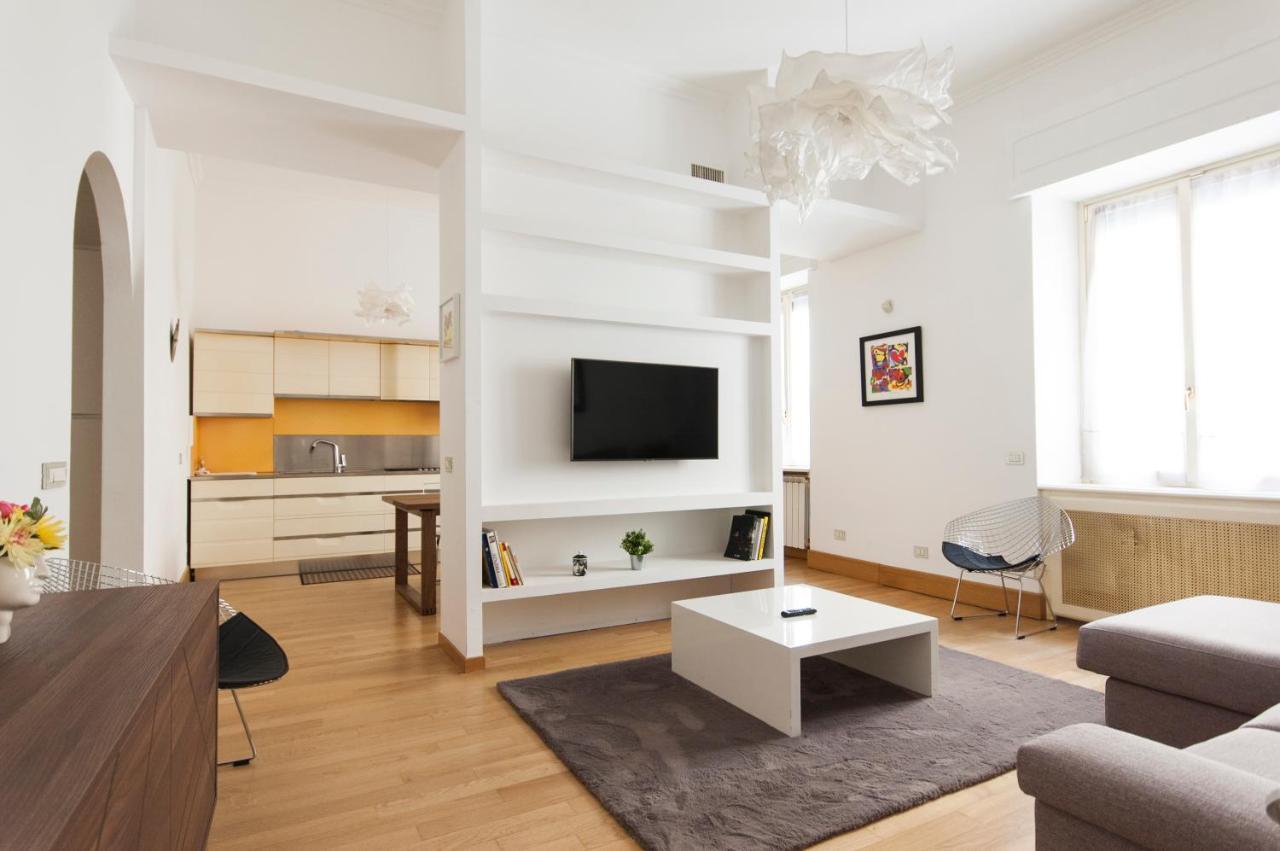 Youhosty - Dei Piatti 3 Apartment Milan Luaran gambar