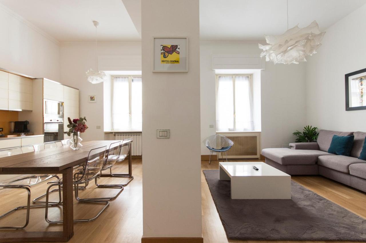 Youhosty - Dei Piatti 3 Apartment Milan Luaran gambar